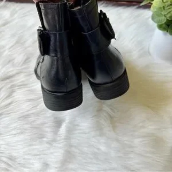 Kenneth Cole Reaction Moto Silver Side Buckle Black Ankle Boots Size 7.5 - Picture 7 of 10